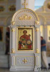 Киот напольный