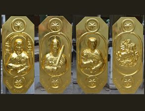 Барельефы святых воинок